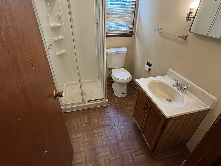 522 4th Ave N #3 — Photo 8