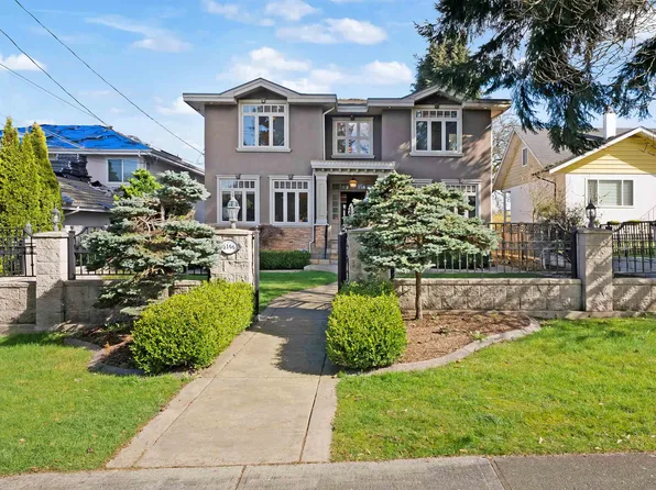 6166 Denbigh Ave, Burnaby, BC V5H 3R5