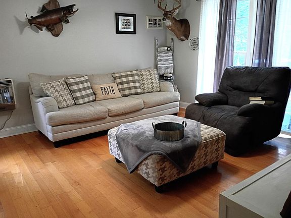 5th image of 1266 Pleasant Gap Cir