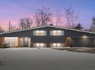 W358N5045 Lakeshore DRIVE, Oconomowoc, WI 53066