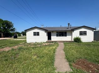 725 Garza Ave, Tuscola, TX 79562