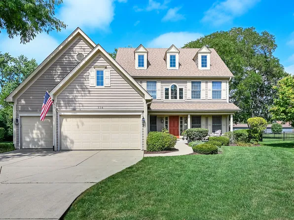 114 Scott Ct, Westmont, IL 60559