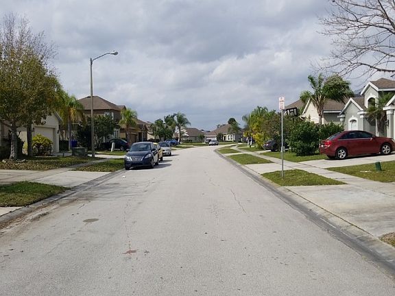 5th image of 2321 The Oaks Blvd