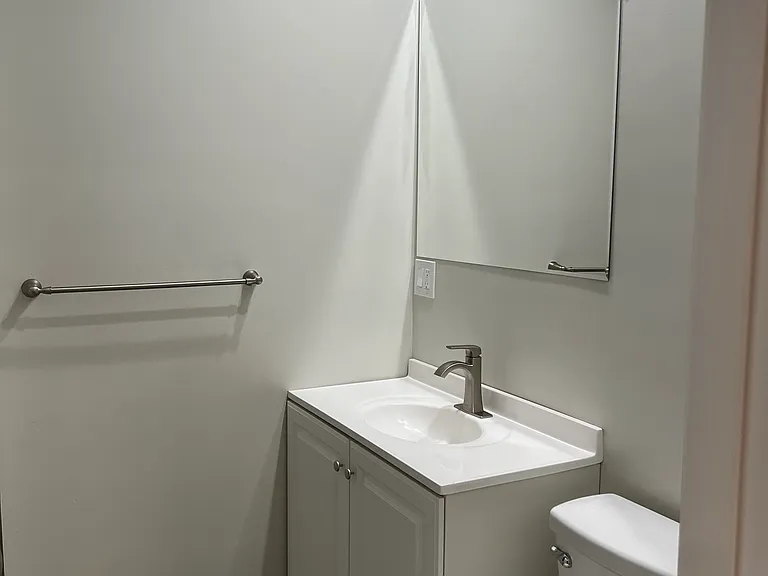 3407 N Paulina St #2 — Photo 9