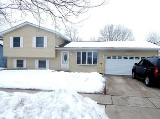3218 Cathy Dr, Joliet, IL