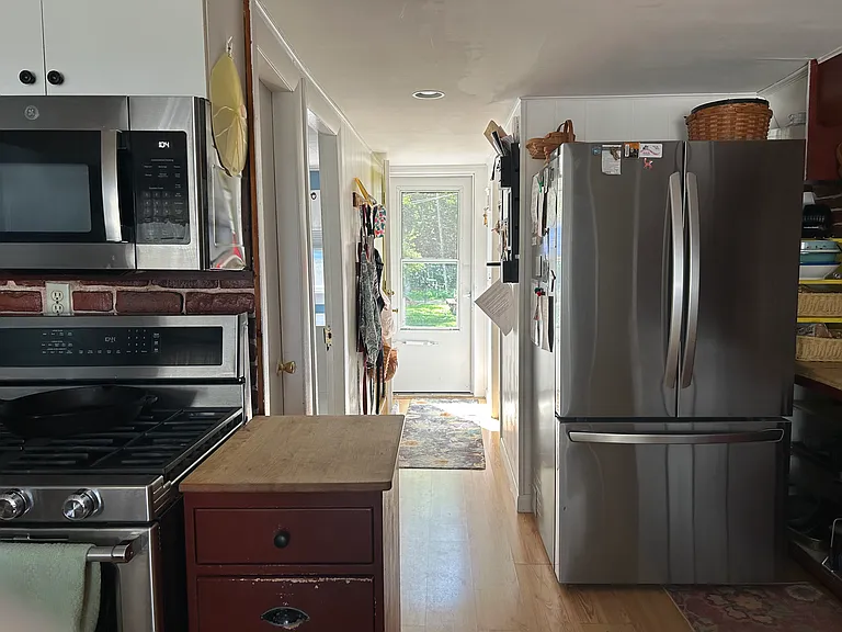 184 Browns Pasture Rd — Photo 5