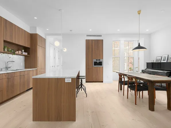 113 Columbia Hts APT 3, Brooklyn, NY 11201
