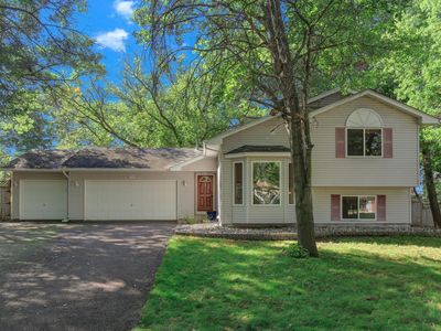11852 Yellow Pine St NW, Coon Rapids, MN, 55448