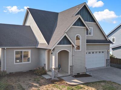 1385 W 5th St, Halsey, OR, 97348