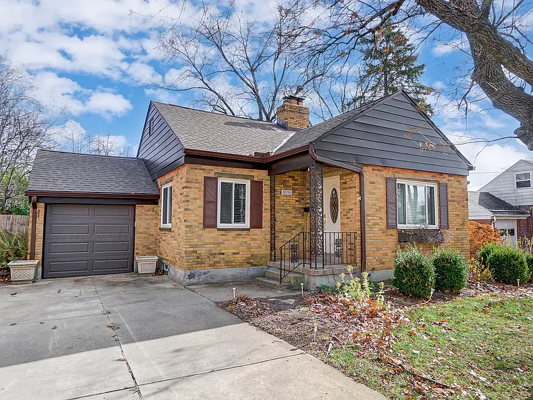 4016 Maricarr Dr — Photo 3
