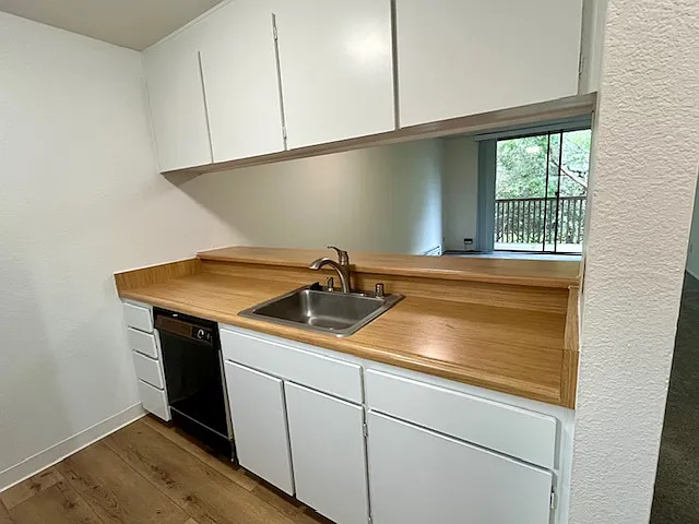 1 bed, 680 sqft, $2,600 — Photo 4