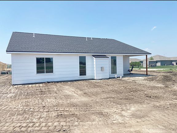 4th image of 1604 Gln Eagle Dr