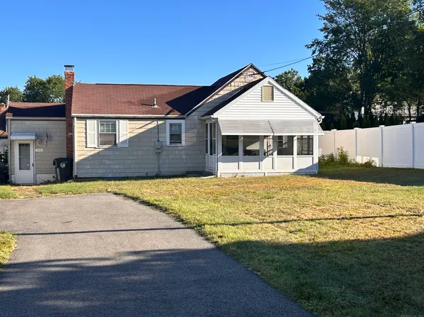 140 Camp Avenue, Newington, CT 06111