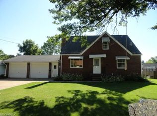 118 Pershing Ave SE, North Canton, OH 44720