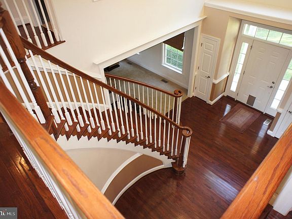 3rd image of 56 Serene Hills Dr