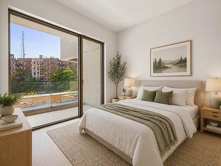 960 Franklin Ave #278 — Photo 3