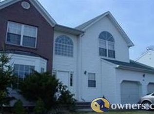 13 New Brooklyn Rd, Edison, NJ 08817