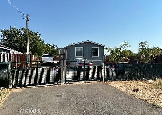1st image of 731 Colusa Ave