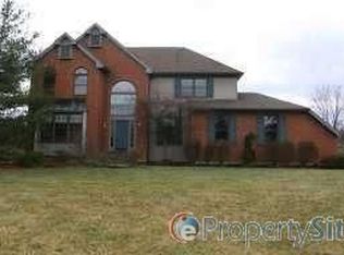 8156 Devonshire Pl, Maineville, OH 45039