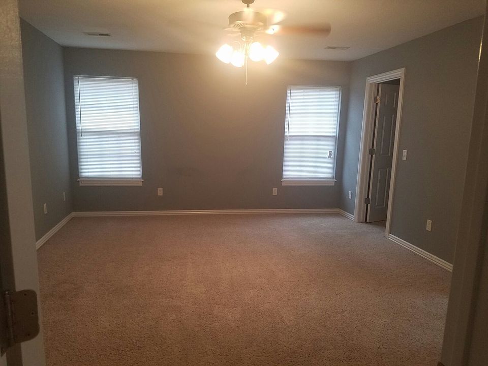 1st image of 3901 SW Moline Ave