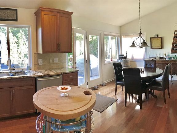 5th image of 3711 E Highgrove Ln