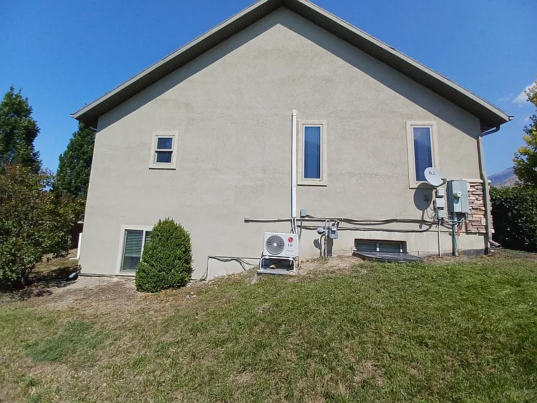 Side Yard - South