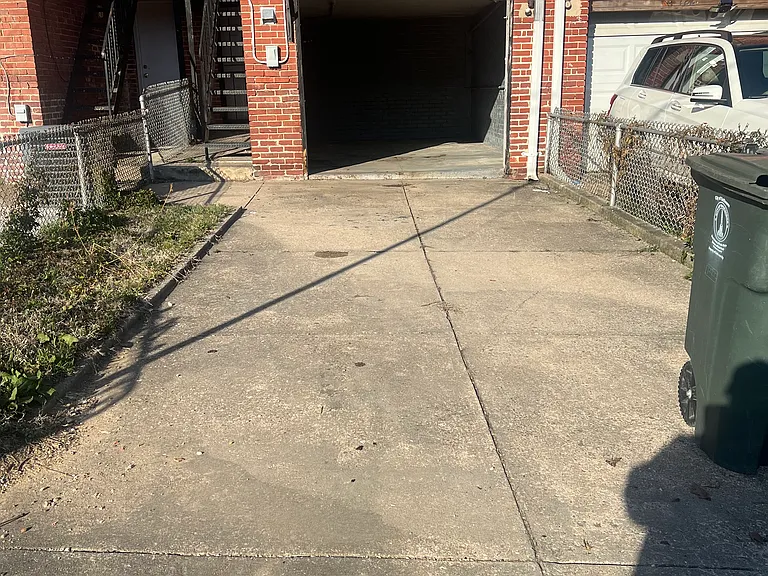 4219 Sheldon Ave — Photo 12