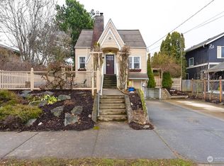 2212 Broadway St, Bellingham, WA