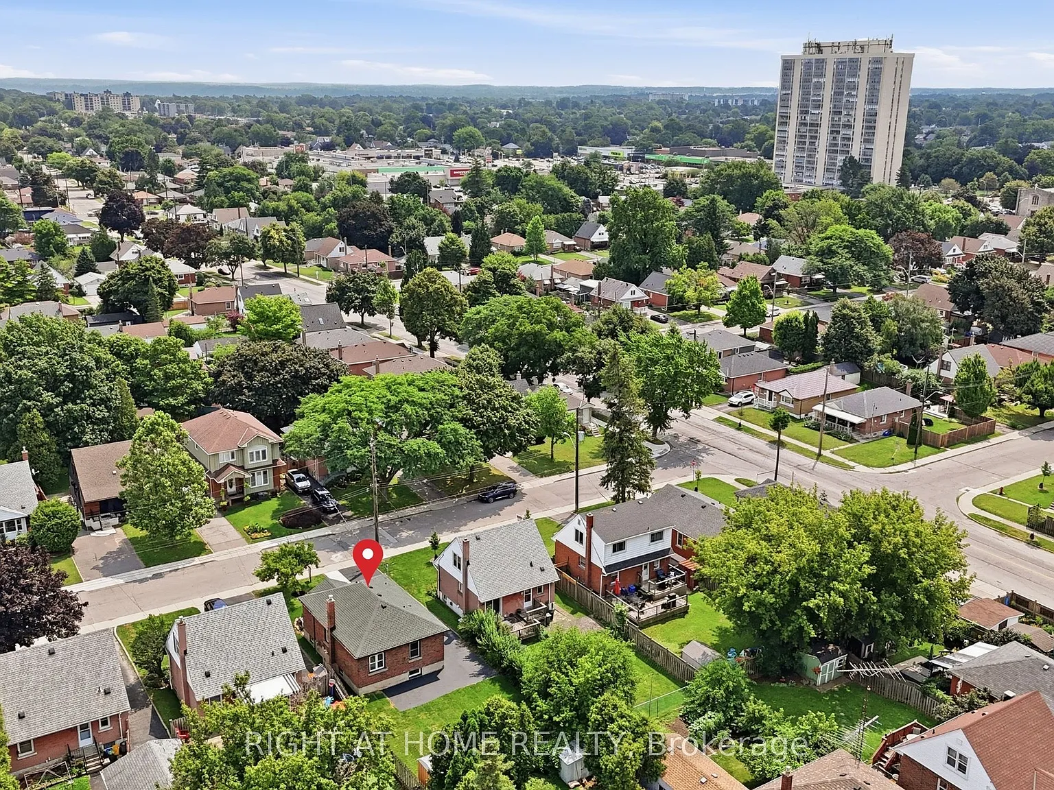3 bed, $2,500 — Photo 3