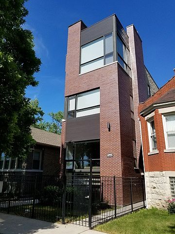 1st image of 3605 S Leavitt St #1