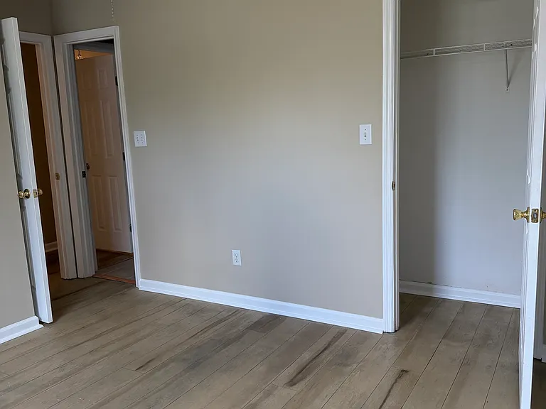 116 Shelby Dr — Photo 14