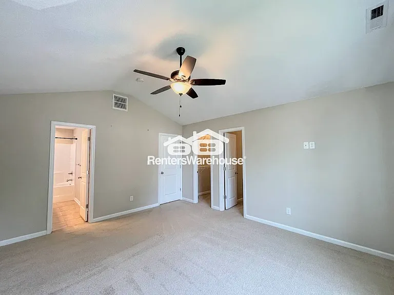 135 Cushing St — Photo 22