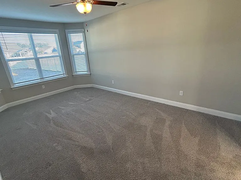 585 Oyster Dr — Photo 29