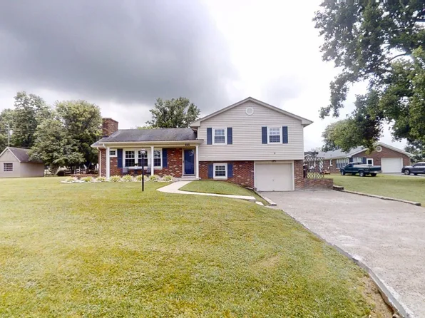 1010 Riverside Dr, Harrodsburg, KY 40330