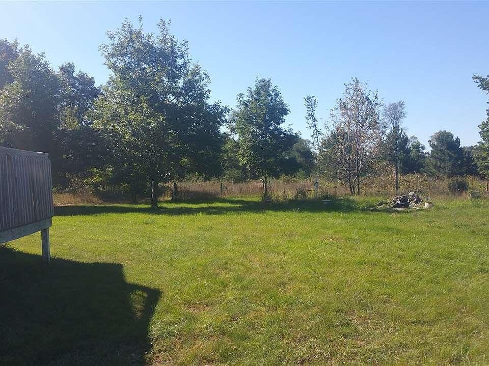 2nd image of 15255 Brownell Rd