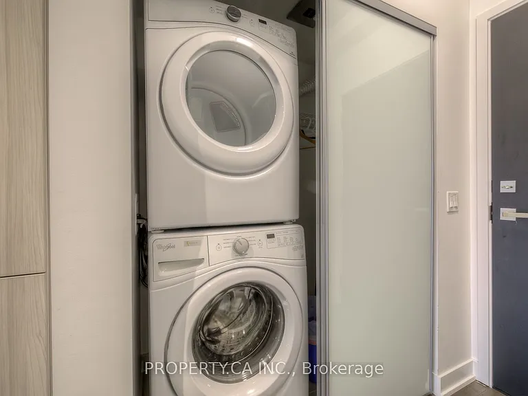 665 Kingston Rd #406 — Photo 17