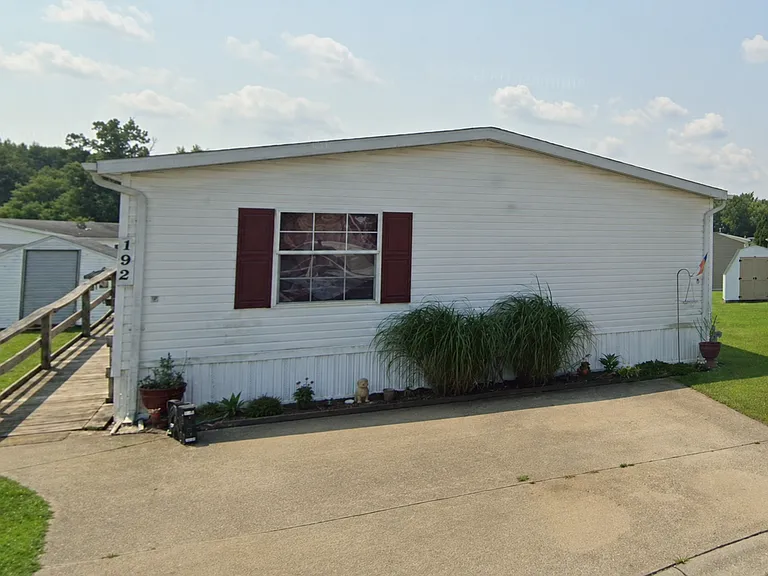 192 Doe Run Ct — Photo 1