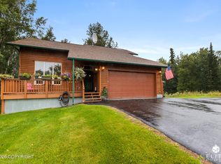 3801 Matthews Dr, Anchorage, AK 99516