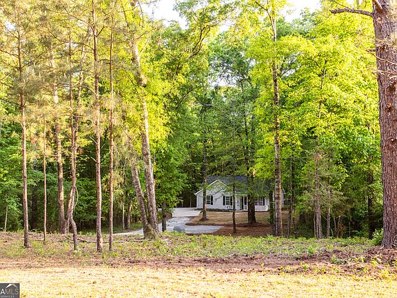 5th image of 2443 Hodges Farm Rd