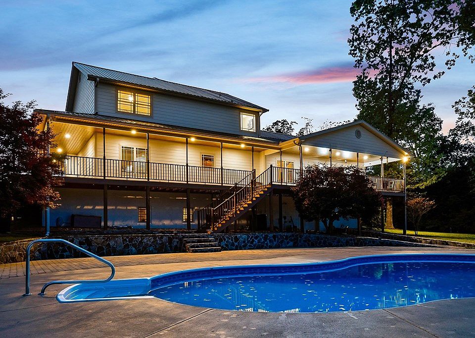 70th image of 933 John Henry Lewis Rd