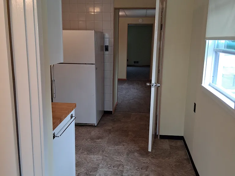 230 Beaver Ave #3 — Photo 8