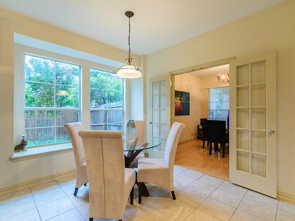 5th image of 4328 Tall Oak Ln