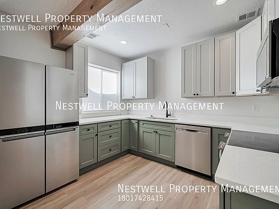 5th image of 1457 N Arcadia Dr #B