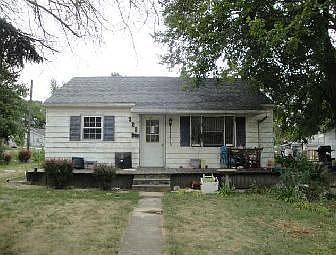 2nd image of 328 E Bogardus St