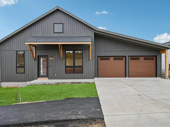 121 Lupine Avenue, Poynette, WI 53955