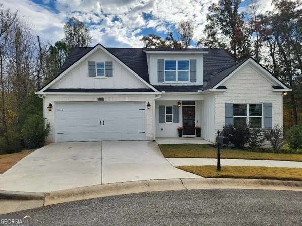 311 Carillon Ct, Macon, GA 31210