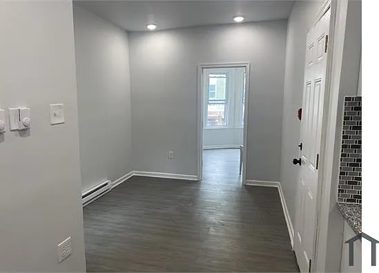 1345 W Rockland St #2 — Photo 6