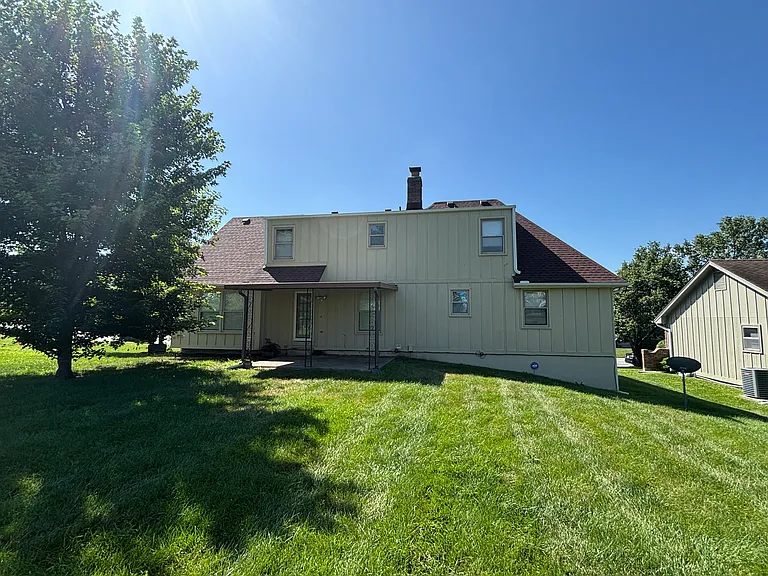 14631 Laquinta Dr — Photo 4