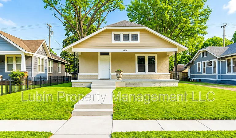 1628 E McLemore Ave — Photo 1