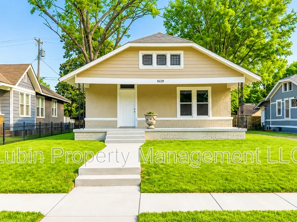 1628 E McLemore Ave, Memphis, TN 38106